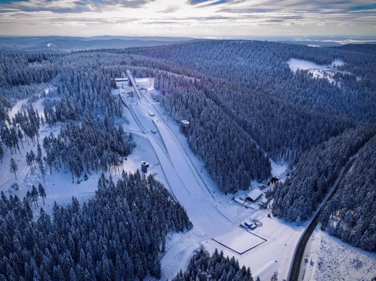 Konsum Gaestehaus Quisisana - Oberhof Oberhof  Exteriér fotografie