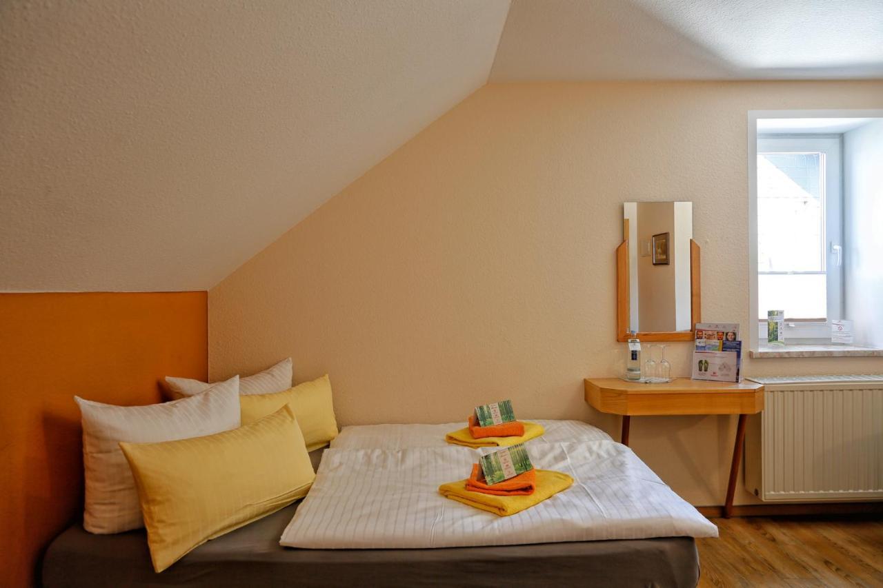 Konsum Gaestehaus Quisisana - Oberhof Oberhof  Exteriér fotografie