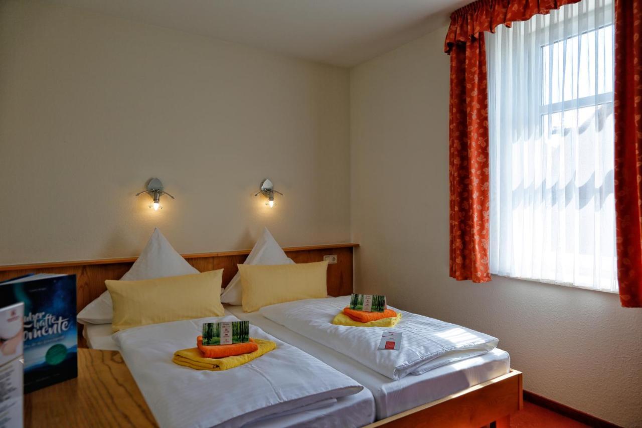 Konsum Gaestehaus Quisisana - Oberhof Oberhof  Exteriér fotografie
