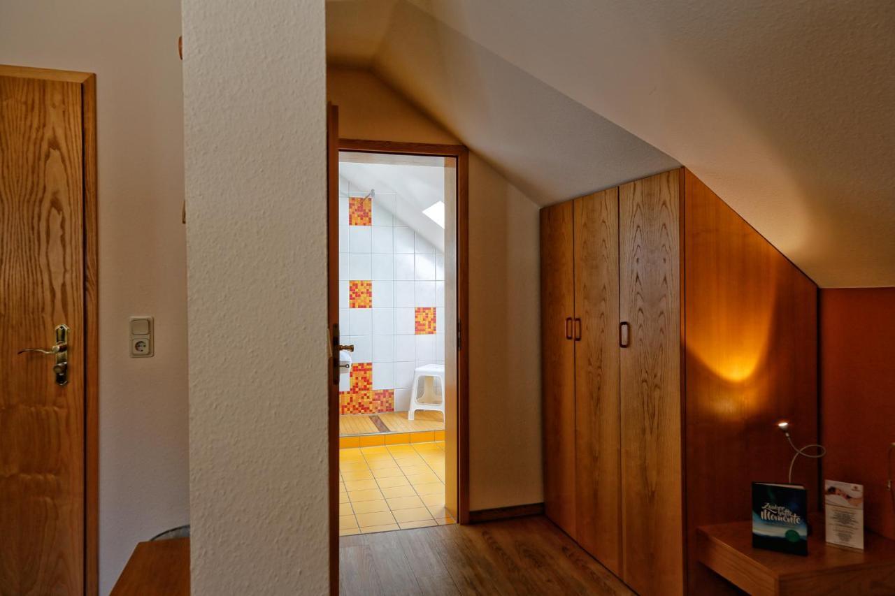 Konsum Gaestehaus Quisisana - Oberhof Oberhof  Exteriér fotografie