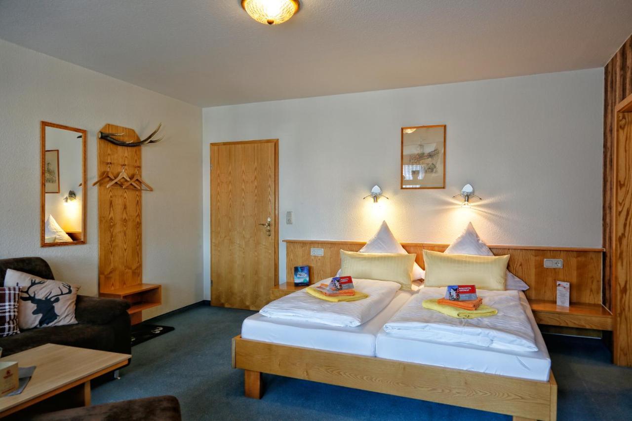 Konsum Gaestehaus Quisisana - Oberhof Oberhof  Exteriér fotografie